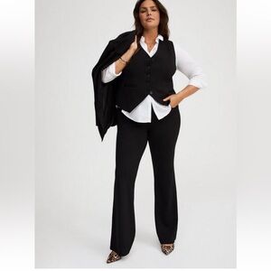 Torrid Black vest